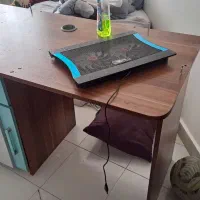 میز تحریر کارکرده