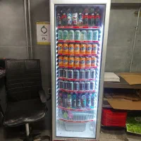 یخچال نوشابه کوکا ایستاده