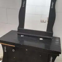 دراور وآینه