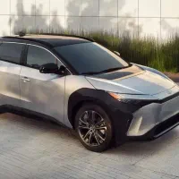 تویوتا بی زد ۴ مکس و پرو/BZ4 max o pro|خودرو سواری و وانت|تهران, جمالزاده|دیوار