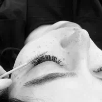 خدمات مژه|خدمات آرایشگری و زیبایی|مشهد, رده|دیوار