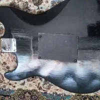 گیتار الکتریک|گیتار، بیس، امپلیفایر|تبریز, |دیوار