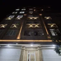 آپارتمان ۱۰۰ متر شیک مطهری ۴۱