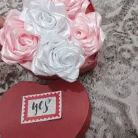 گل با ربان|گل مصنوعی|سورک, |دیوار