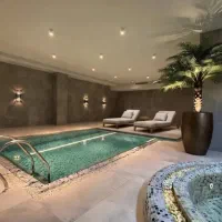 قلب سعادت آباد  141متر  3خواب * استخر فعال