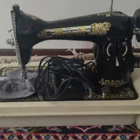 چرخ خیاطی مشکی