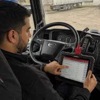 قبل خرید کامیون، ۵ دقیقه با ما تماس بگیر/کارشناسی