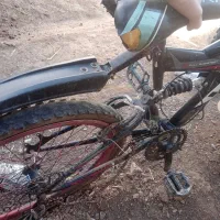 دوچرخه|دوچرخه، اسکیت، اسکوتر|گرمی, |دیوار