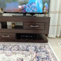 میز تلویزیون کاملا سالم ‌ تمیز در حد نونو|میز تلویزیون|تهران, نازی‌آباد|دیوار