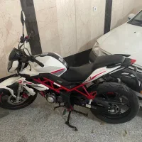 بنلی ۱۵۰ نیوفیس