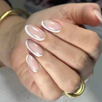 خدمات زیبایی ناخن