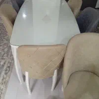 میز ناهارخوری