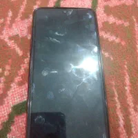 هواوی نوا 8 با حافظهٔ ۱۲۸ گیگابایت