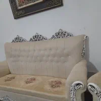 مبل نیمه سلطنتی ۷نفره با۳عدد عسل خوری قیمت ۷ملیون|مبلمان خانگی و میز عسلی|مشهد, تبادکان|دیوار