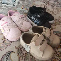 کفش بچگانه