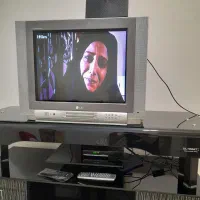 تلوزیون و میزتلوزیون در حد نو|تلویزیون و پروژکتور|رباطکریم, رباطکریم|دیوار