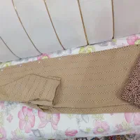 دو عدد مانتو|لباس|اهر, |دیوار