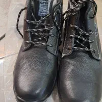 کفش ایمنی|کیف، کفش، کمربند|اهواز, شهرک صنعتی شماره 4|دیوار