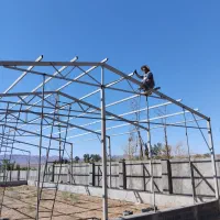 نصب سازهای. سبک گلخانه صنعتی