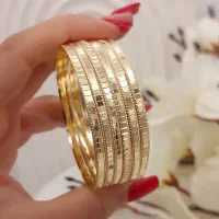 النگو|بدلیجات|میانه, |دیوار