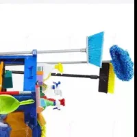 خانوم جهت نظافت منزل