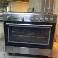 اجاق گاز استیل اسنوا تمیز و آماده استفاده