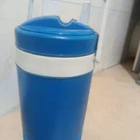 کلمن اب|ظروف نگهدارنده، پلاستیکی، یک‌بارمصرف|رباط‌کریم, رباط‌کریم|دیوار