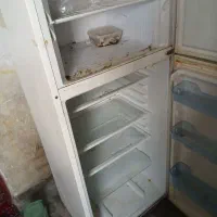 یخچال|یخچال و فریزر|سرباز, |دیوار