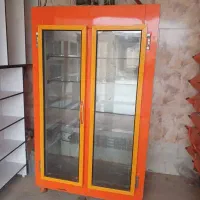 یخچال مغازه شیک و تمیز