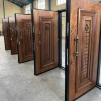 نقاشی ونصب کاغذ ورنگ کاری