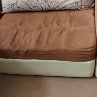 کاناپه راحتی وتخت خواب دونفره|مبلمان خانگی و میز عسلی|قم, شاه احمد قاسم|دیوار