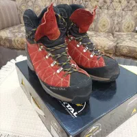 کفش کوهنوردی