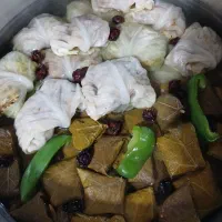 دلمه برگ مو و کلم