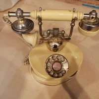 تلفن آنتیک قدیمی اصل ژاپنی