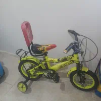 دو تا دوچرخه فروشی