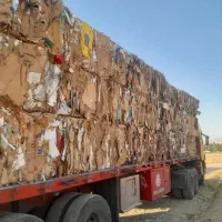 ضایعات کتاب و کارتن خرید نقدی. بروجرد