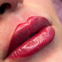 آموزش و انجام خدمات فیبروز ابرو و میکروپیگننتیشن