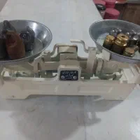 سنگ برنجی ترازو