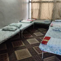 مهمانپذیر دوستاره جنب حرم شاهچراغ|اجارهٔ کوتاه‌مدت آپارتمان و سوئیت|شیراز, سیاه سنگ|دیوار