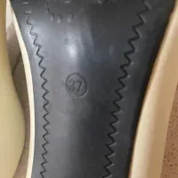 کفش|کیف، کفش، کمربند|گلبهار, شهر جدید گلبهار|دیوار