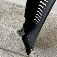 چراغ عقب سمت چپ(راننده) و توری زیربرف پاک‌کن کوییک|قطعات یدکی و لوازم جانبی|قزوین, |دیوار