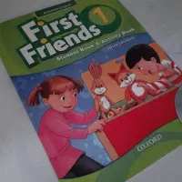 کتاب آموزشی First friends1