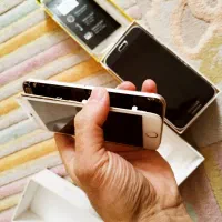 دوگوشی اپل 6s با کارتن iphone نیاز تعمیر|موبایل|تهران, صادقیه|دیوار