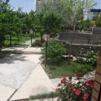 فروش-باغ-ویلا-زیبا-با-محیطی-سرسبز-واقع-در-مهر-آباد
