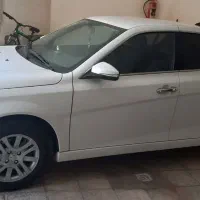 ماشین دنا پلاس دنده ای|خودرو سواری و وانت|کاشان, کلنگه|دیوار