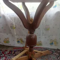 یک عددپایه میزناهارخوری بامیزتلویزیون ام داف چوبی