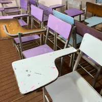 صندلی محصلی چوبی|صندلی و نیمکت|سمنان, |دیوار