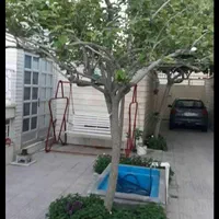 خانه ویلایی۲۲۰مترساخت ۸۰متر حیاط و۵۰متر زیر زمین