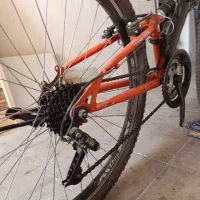 دوچرخه 26|دوچرخه، اسکیت، اسکوتر|صدرا-فارس, فاز ۲|دیوار