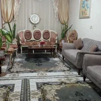 خانه ویلایی با حیاط ماشین رو